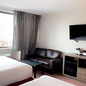 Queen Suite